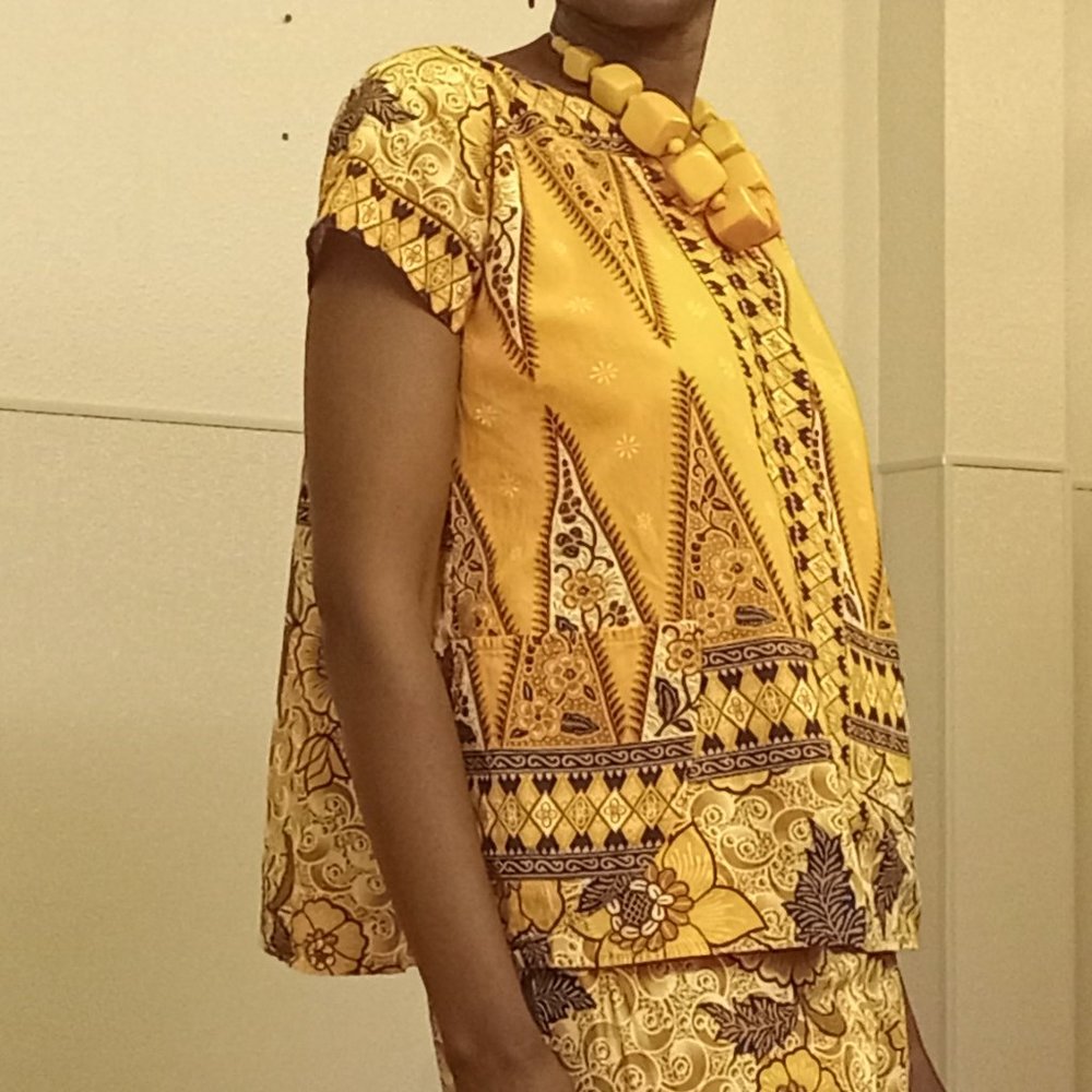 Yellow and Brown vintage 70s Short Set - Picture 9 of 14